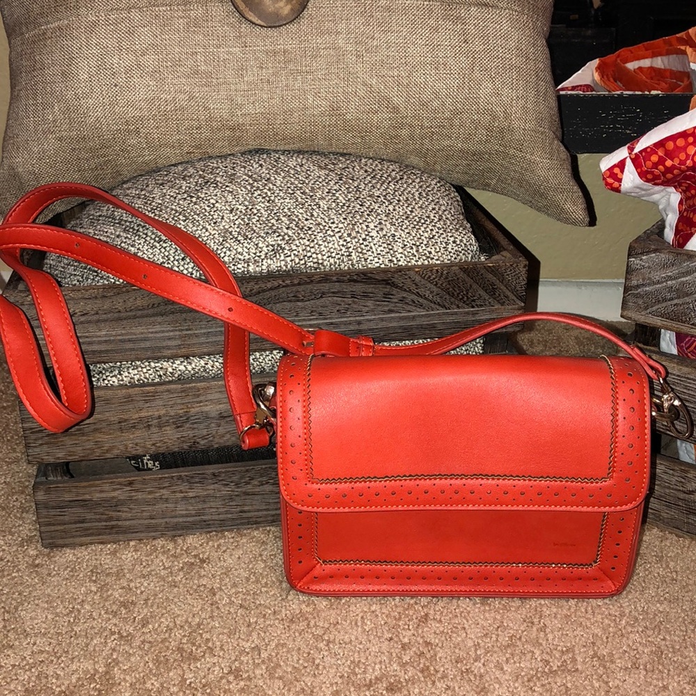 Street Level Crossbody Bag